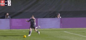 1708268881881099291.gif 【西甲】卡马温加手球送点,巴列卡诺1-1十人皇马