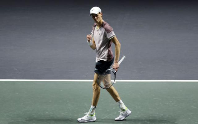 辛纳15连胜首进世界前三 复制2011德约直取球王？