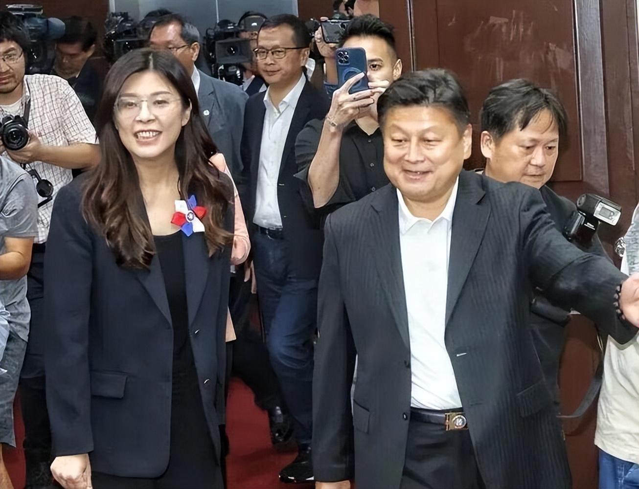 赖清德担心的事发生，郑丽文收到好消息，启程访陆将迎来倒计时？