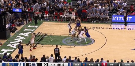 pp电子模拟器-压哨绝杀！勇士新援抢戏：三分7中5，库里开心庆祝