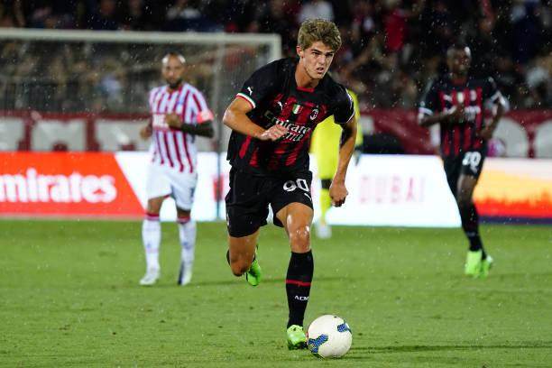 pp电子-米兰低强度热身赛折损两将，CDK或被提前委以重任