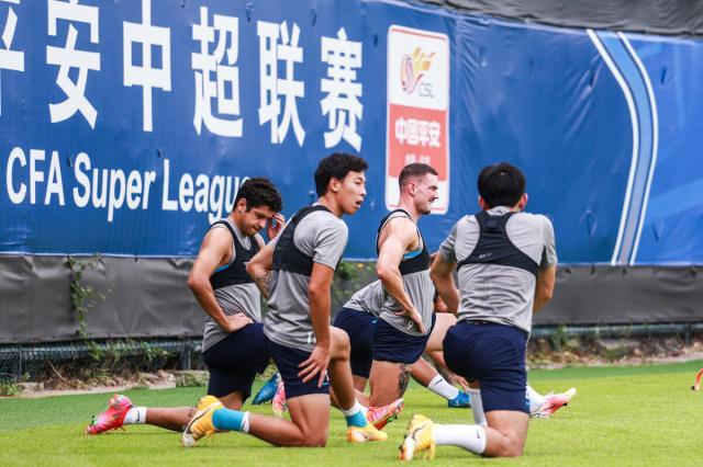 1626359015653099002.jpg pp电子-广州城人员进行优化 再遇苦主能否终结不胜纪录?